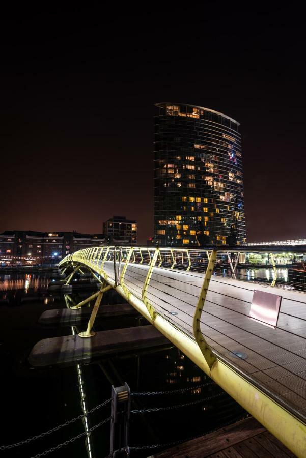 Esquire Apartments Ealing Лондон Экстерьер фото