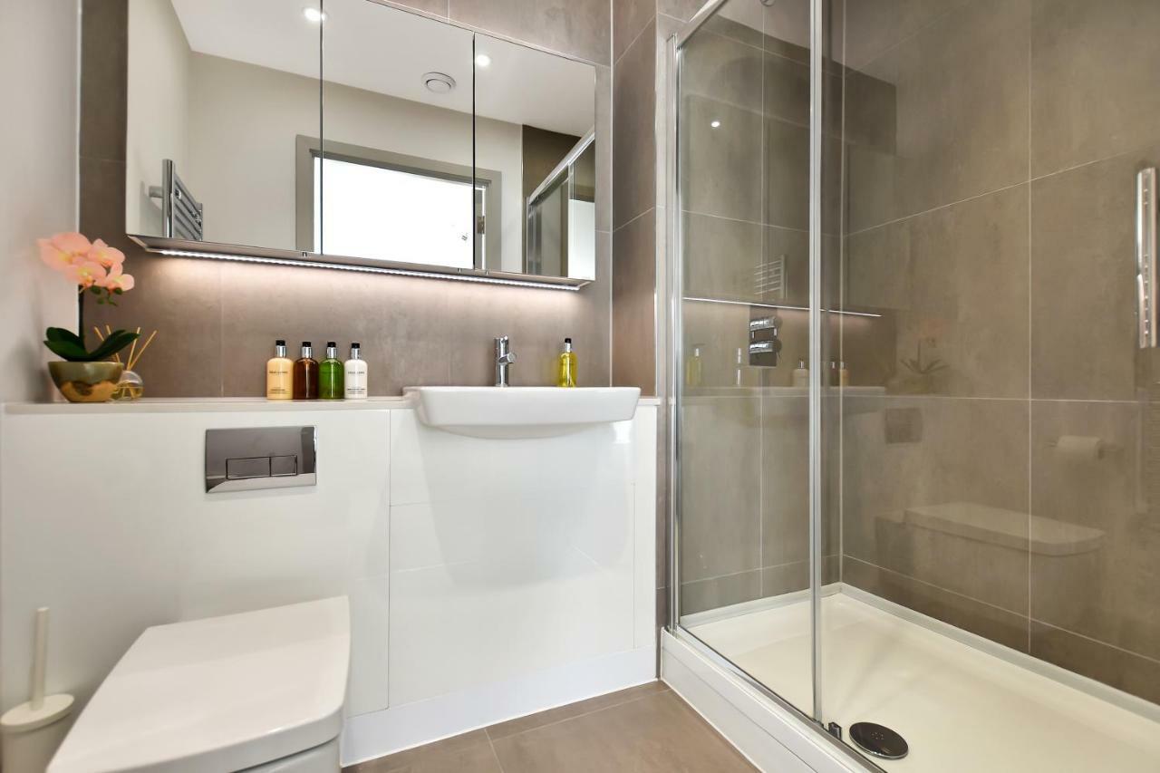 Esquire Apartments Ealing Лондон Экстерьер фото